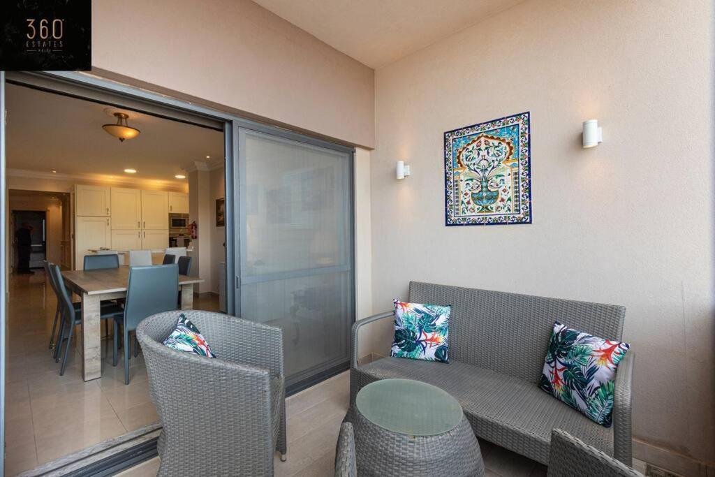 One Of A Kind, Seafront Property In St Georges Bay By 360 Estates St. Julian's Zewnętrze zdjęcie