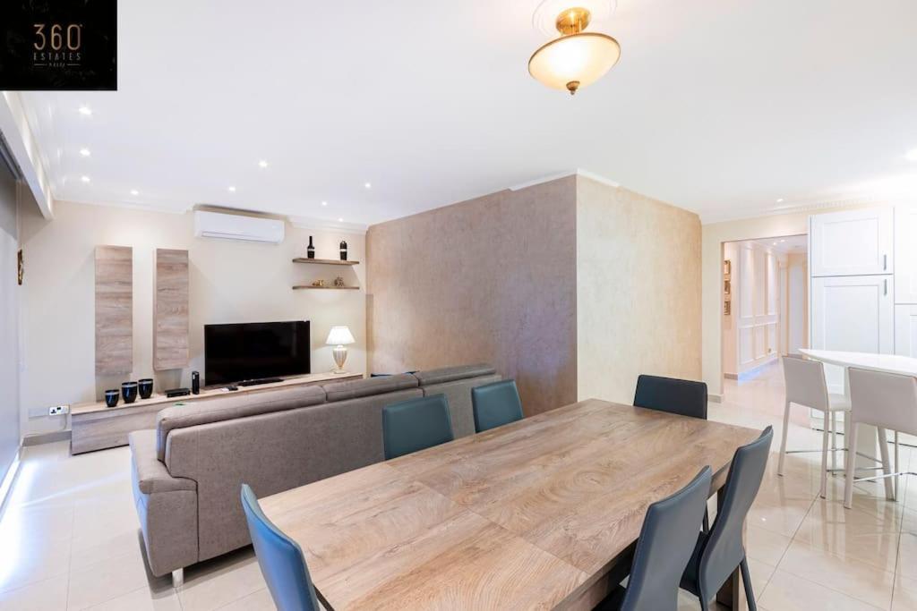 One Of A Kind, Seafront Property In St Georges Bay By 360 Estates St. Julian's Zewnętrze zdjęcie
