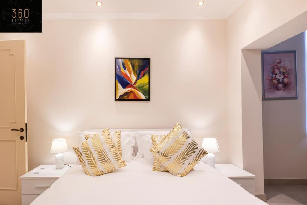 One Of A Kind, Seafront Property In St Georges Bay By 360 Estates St. Julian's Zewnętrze zdjęcie
